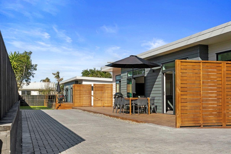 Vacation Rentals (New Zealand, Wahihi Beach, Bay of Plenty)