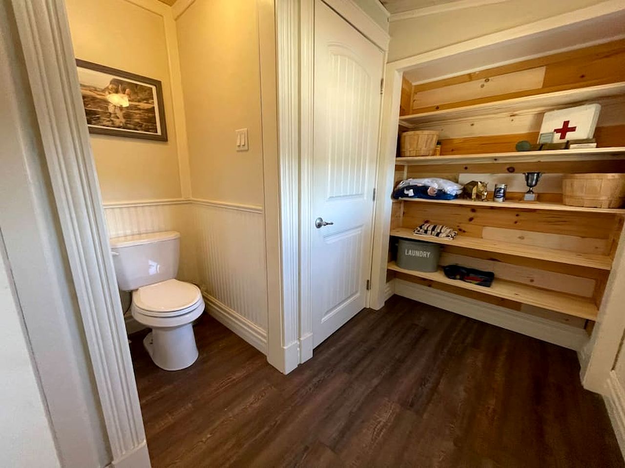 Lakefront Cottage Ideal for a Family Escape with Private Dock in Nova Scotia