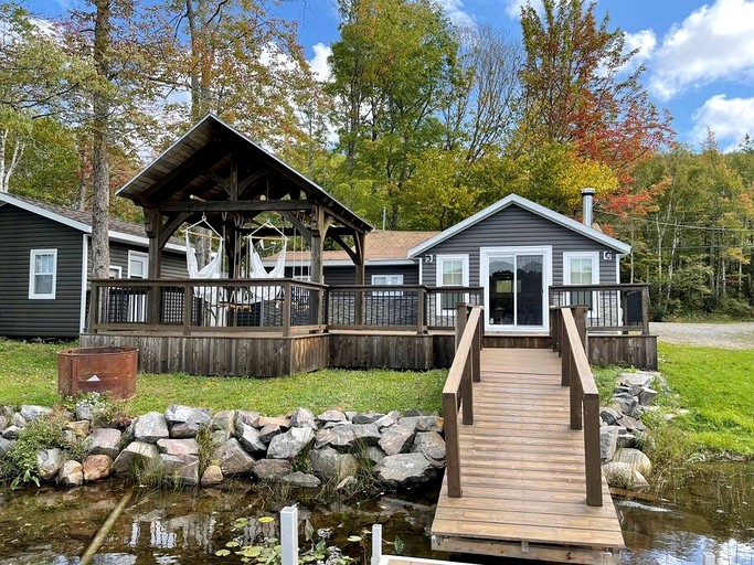 Lakefront Cottage Ideal for a Family Escape with Private Dock in Nova Scotia