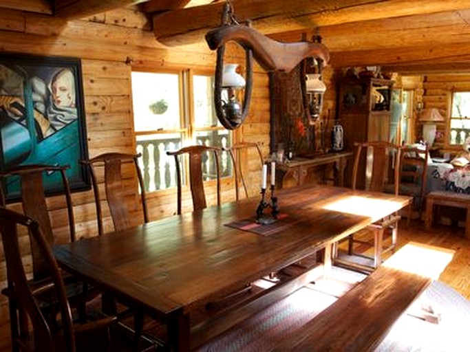 Log Cabins (Nevada City, California, United States)