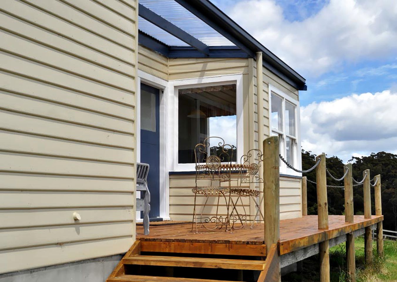 Secluded Cottage Rental with Views of the Bass Strait near Wynyard, Tasmania, Australia