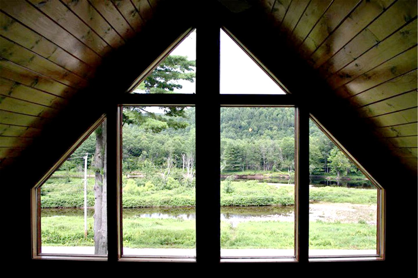 Lovely and Cozy Cabin in the Adirondack Mountains of Northville, New York