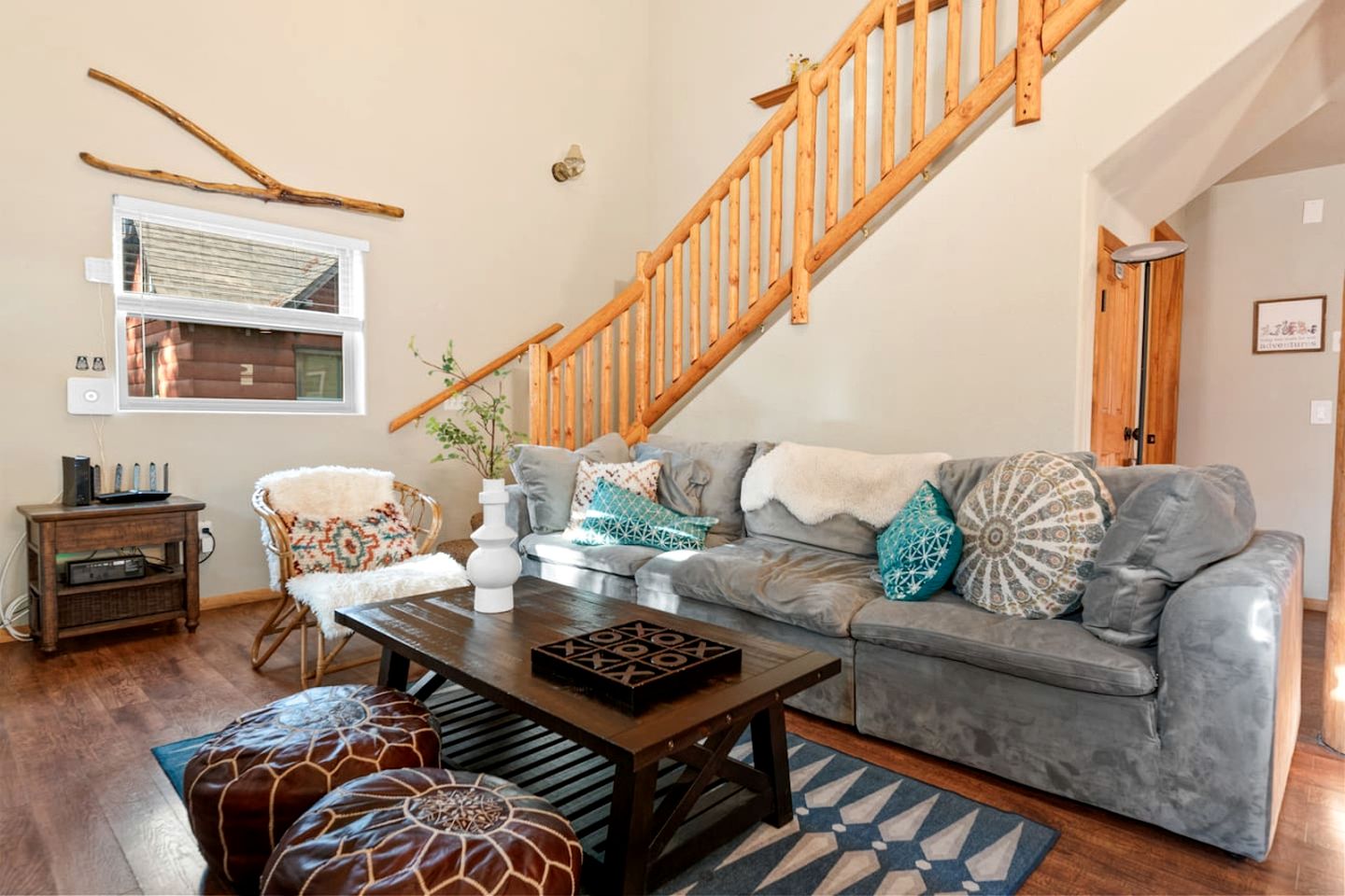 Beautiful Modern Cabin in with Fire Pit and Hot Tub, the Perfect Base for Outdoor Adventures in Big Bear, California