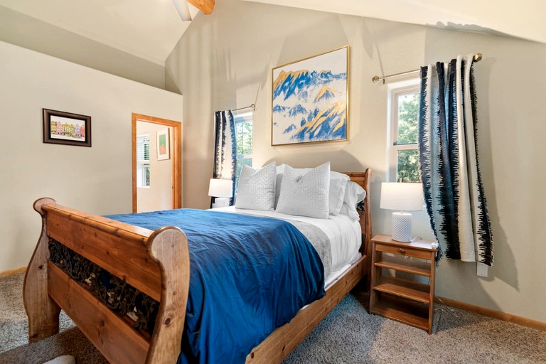 Cabins (United States of America, Big Bear, California)