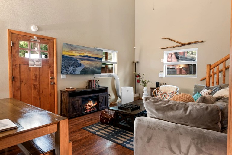 Cabins (United States of America, Big Bear, California)