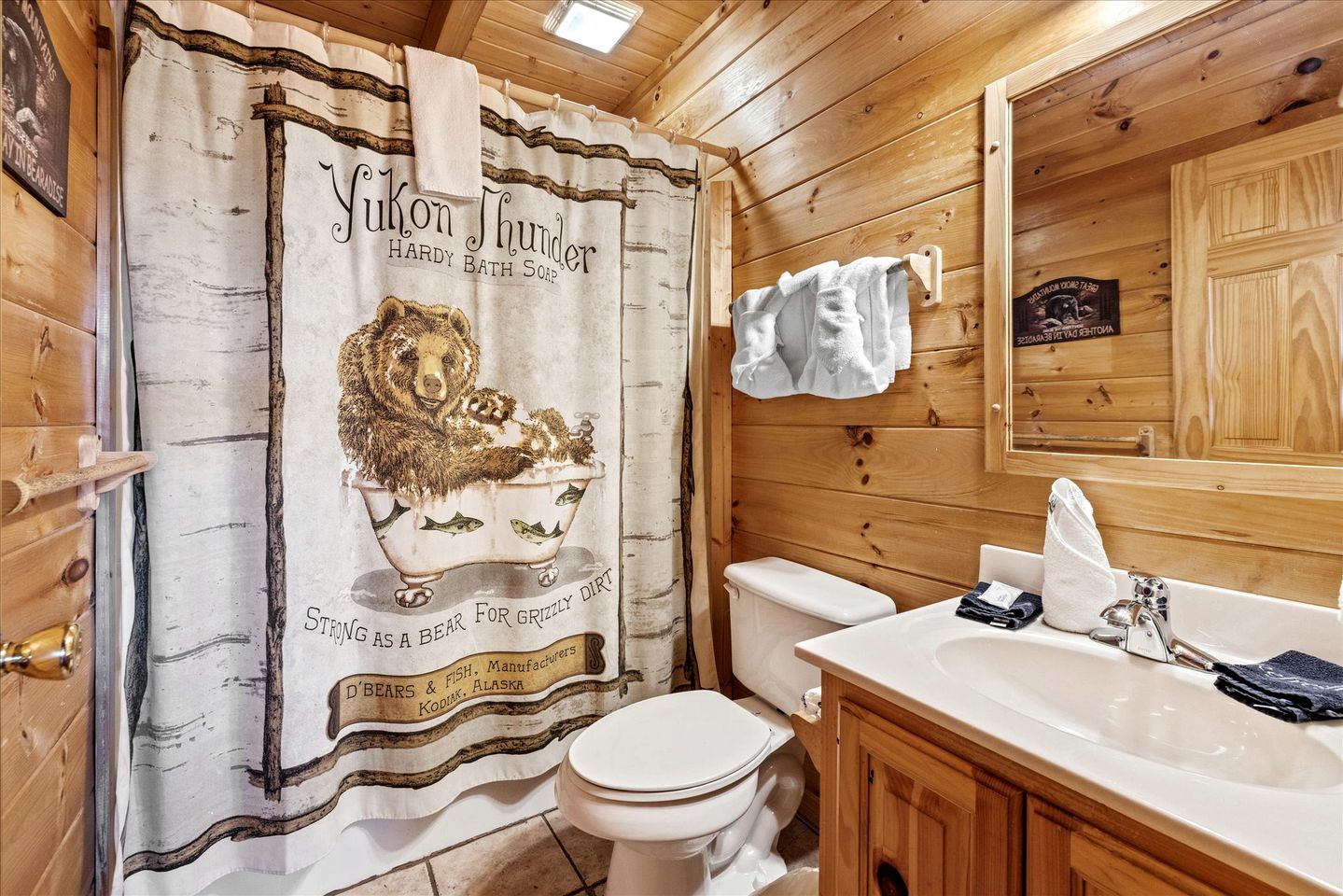 Luxury Glamping Rental in the Heart of Sevierville, Tennessee