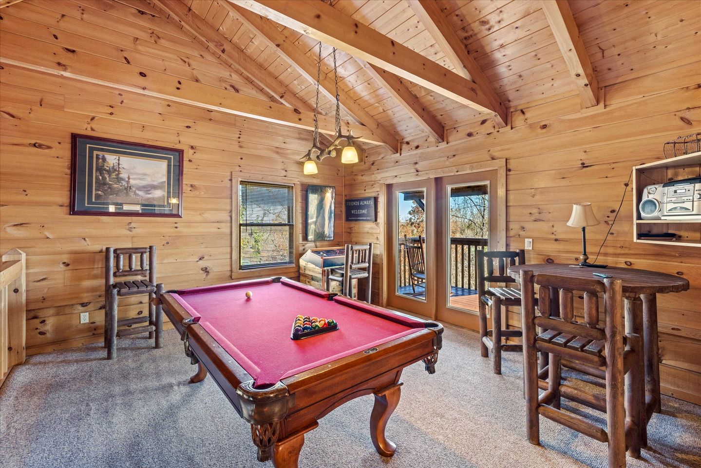 Luxury Glamping Rental in the Heart of Sevierville, Tennessee