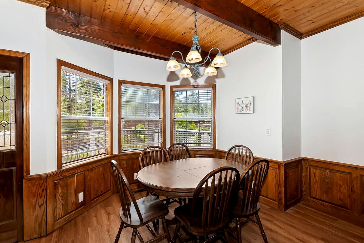 Big Bear Playground: Cabin Ideal for Family and Friends' Playtime