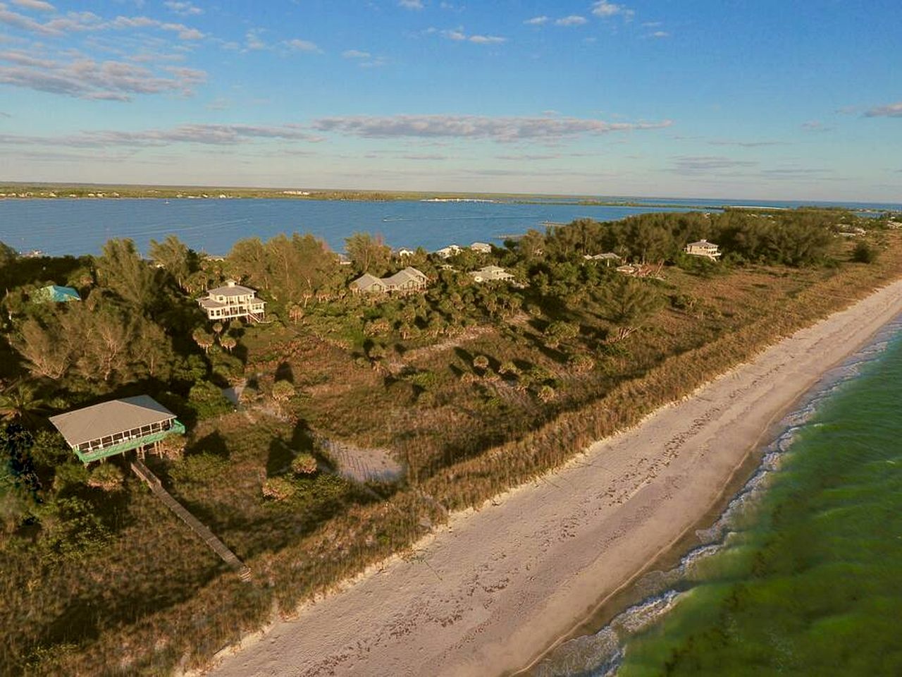 Spacious Beachfront House with Panoramic Gulf Views on Little Gasparilla Island, Florida