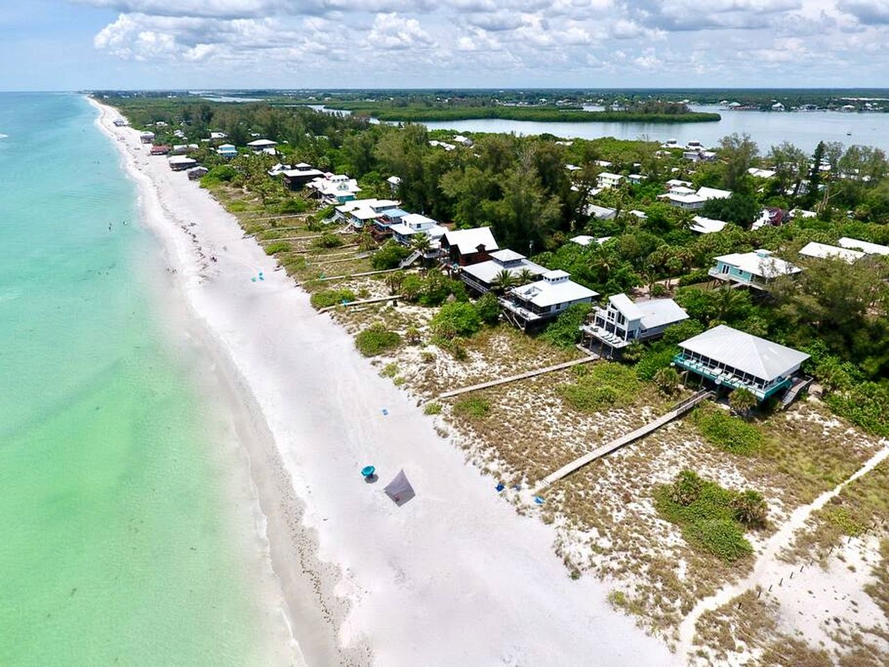 Spacious Beachfront House with Panoramic Gulf Views on Little Gasparilla Island, Florida