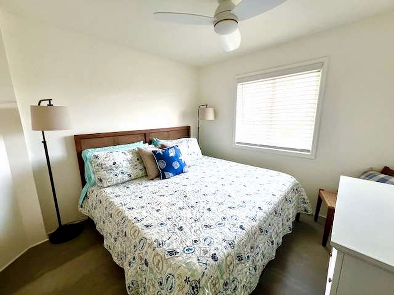 Spacious Beachfront House with Panoramic Gulf Views on Little Gasparilla Island, Florida