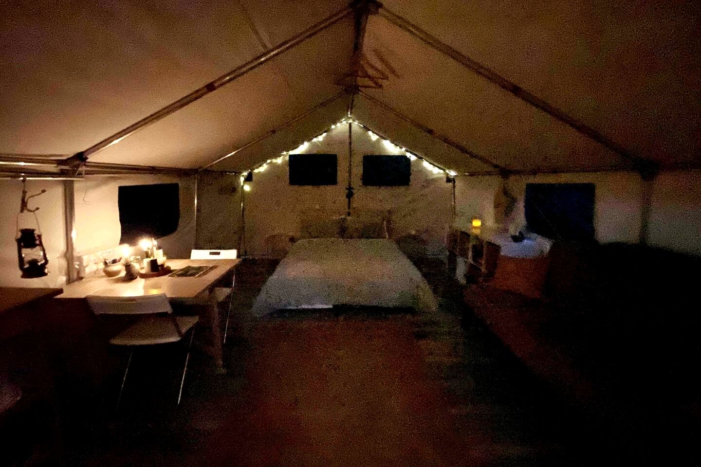 Big Glamping Tent Nestled in Nature on Large Deck, Halfmoon Bay, British Columbia