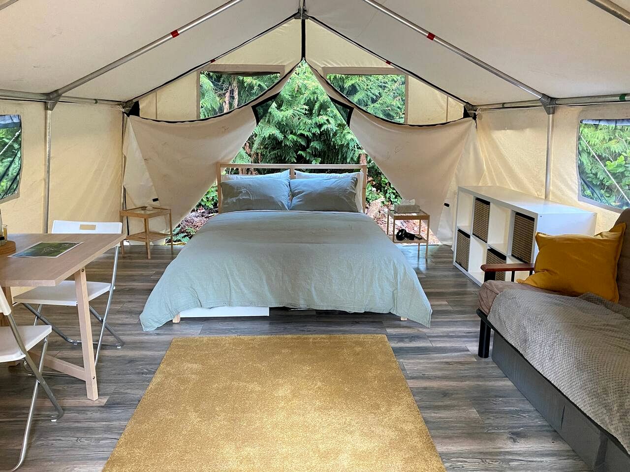 Big Glamping Tent Nestled in Nature on Large Deck, Halfmoon Bay, British Columbia