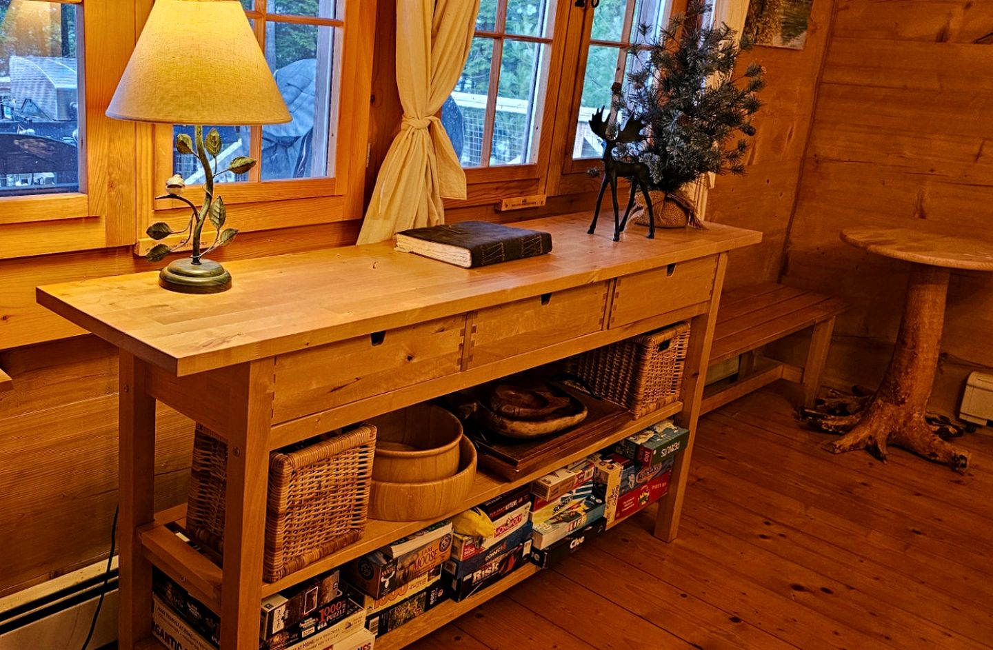 Rustic Luxury Retreat with Panoramic Lake & Mountain Views in Beaver Cove, Maine