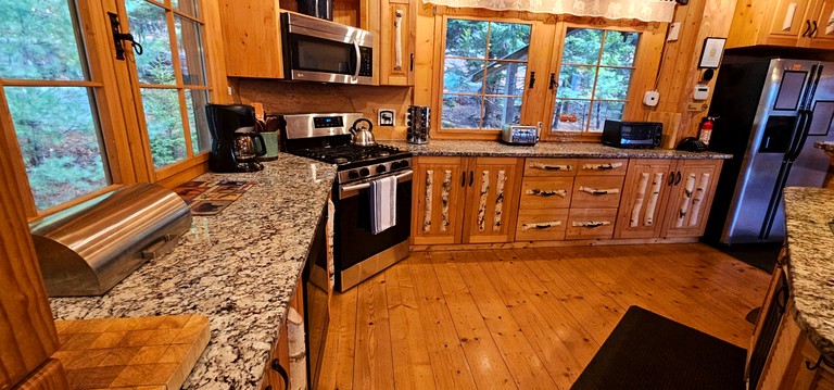 Cabins (United States of America, Beaver Cove, Maine)