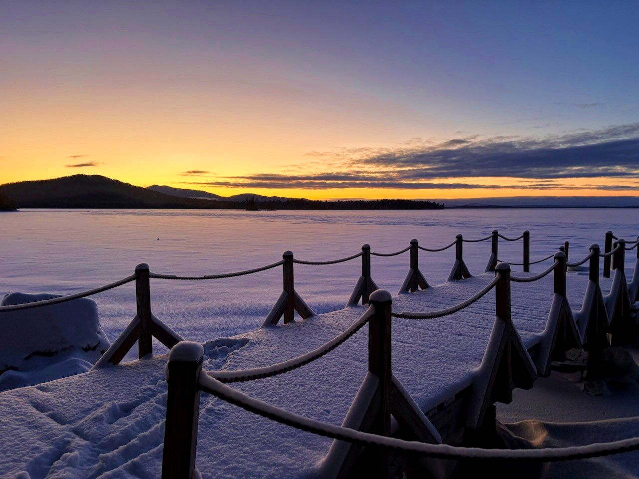 Rustic Luxury Retreat with Panoramic Lake & Mountain Views in Beaver Cove, Maine