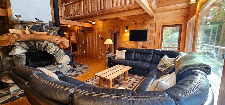 Cabins (United States of America, Beaver Cove, Maine)