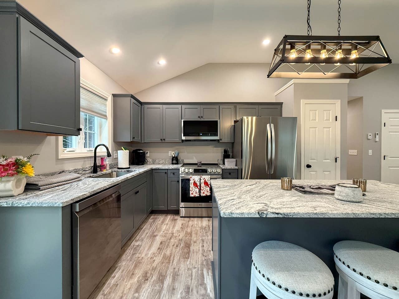 Modern Cottage Retreat Near Pleasant Mountain in Bridgton, Maine