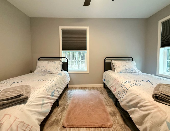 Cottages (United States of America, Bridgton, Maine)