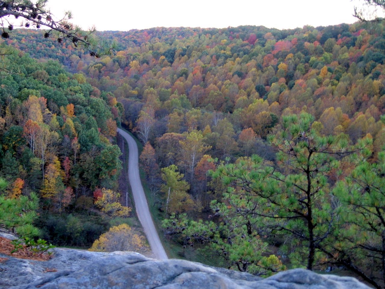 Romantic Cabin Getaway Beaver, Ohio Glamping Hub
