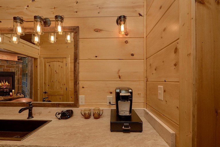 -- (United States, Gatlinburg, Tennessee)