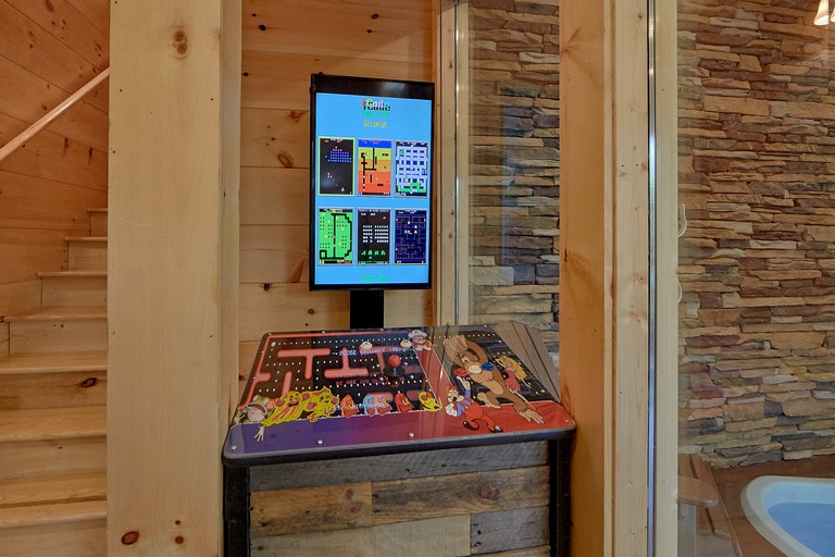 -- (United States, Gatlinburg, Tennessee)