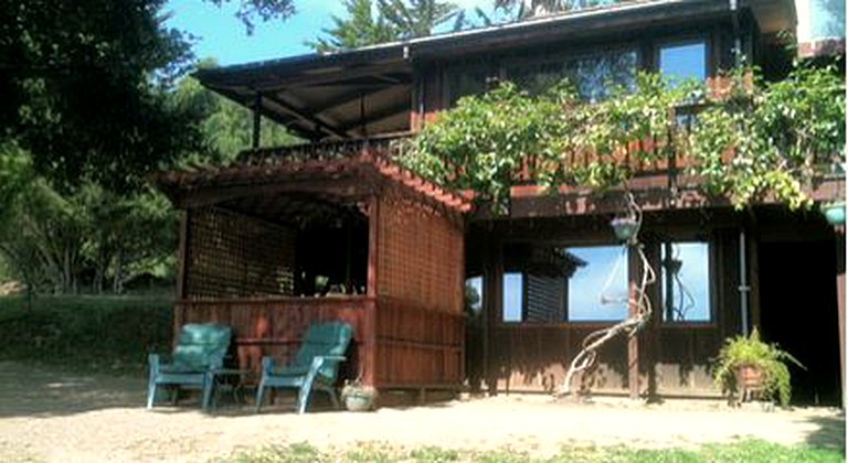 Bed and breakfast in Big Sur for a weekend getaway in California.