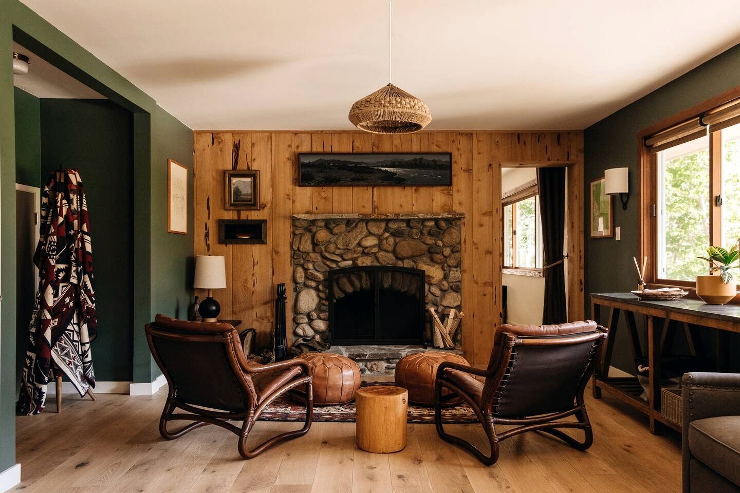 Stunning Riverfront Cabin Escape with Epic Mountain Views near Kernville, CA