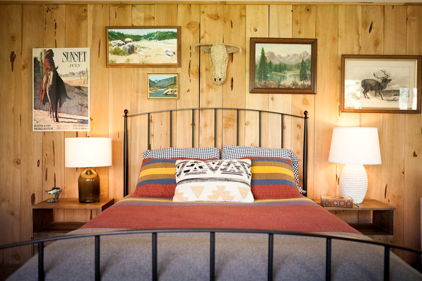 Stunning Riverfront Cabin Escape with Epic Mountain Views near Kernville, CA