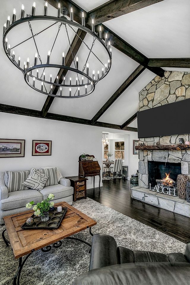 Cozy Mountain Retreat with Fire Pit and Large Yard, Located Near Downtown Marion, NC