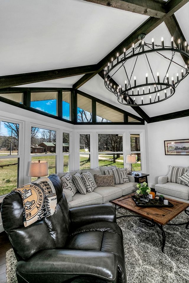 Cozy Mountain Retreat with Fire Pit and Large Yard, Located Near Downtown Marion, NC