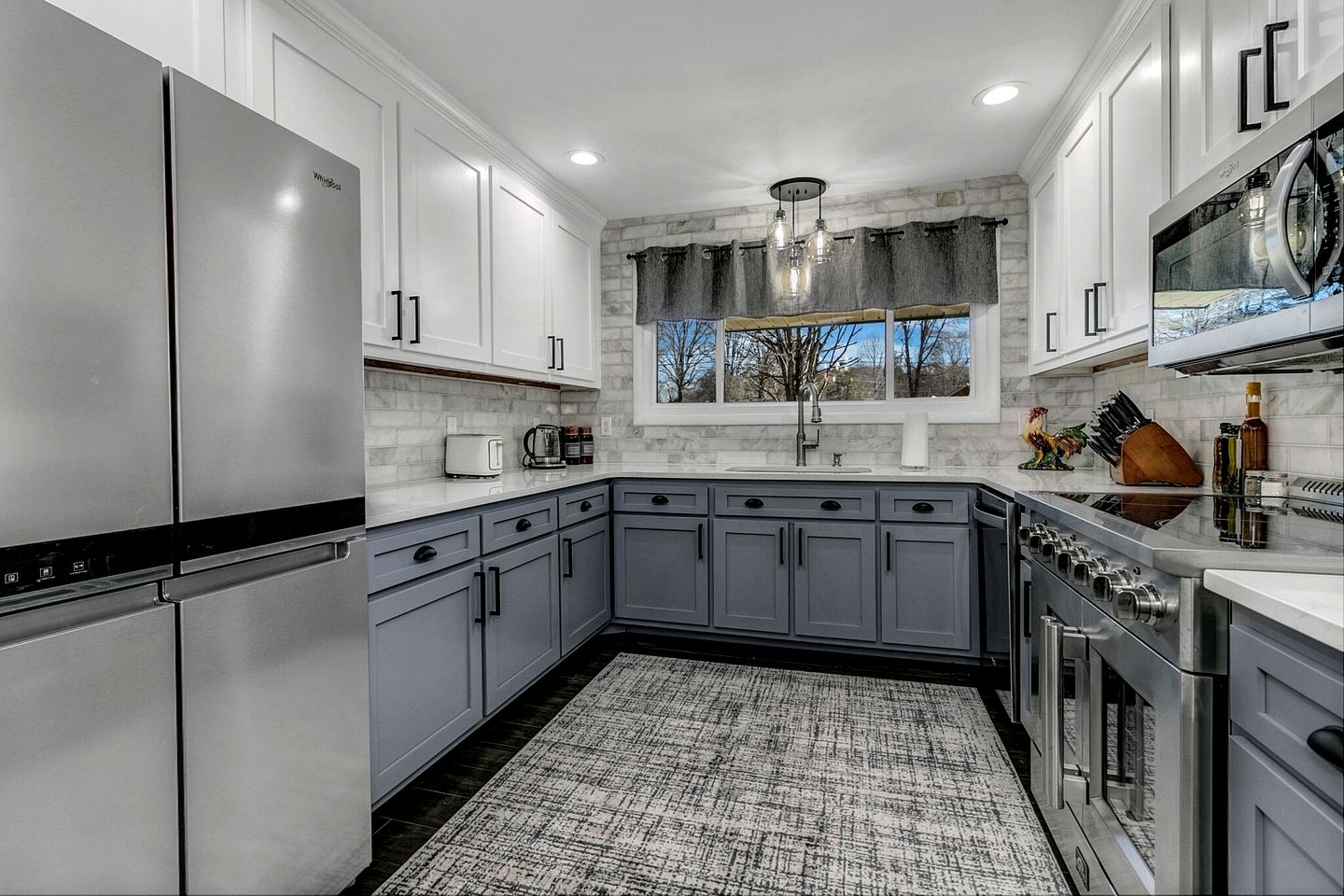 Cozy Mountain Retreat with Fire Pit and Large Yard, Located Near Downtown Marion, NC