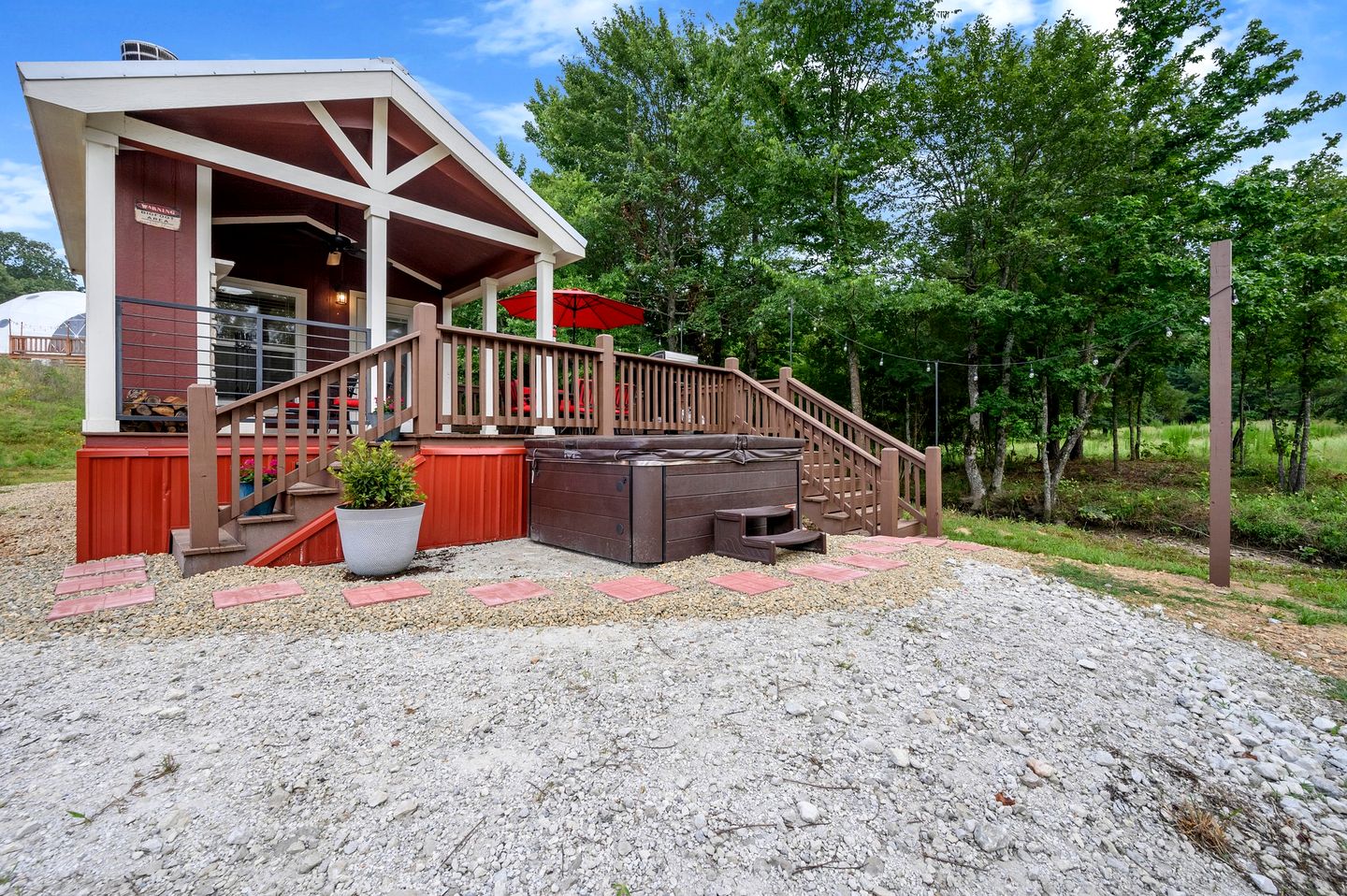 Breathtaking Cabin Nestled Amidst Trees and Barbecue Provided in Broken Bow, Oklahoma