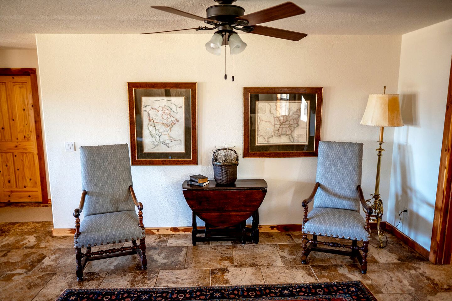 Charming Ranch-Style House Filled with Antiques near Round Top, Texas