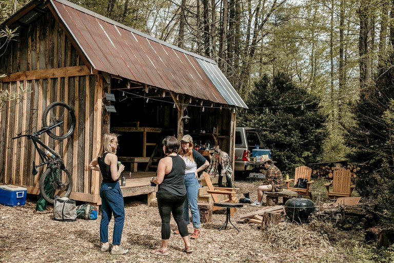 Peaceful Cabin Stay with Fire Pit, Sauna & Mountain Adventure in Zirconia, North Carolina