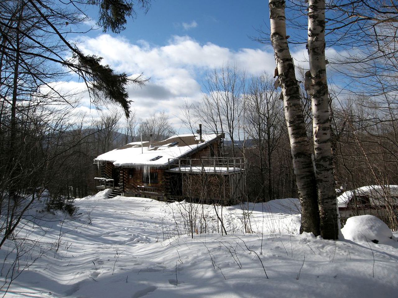 Spacious 14-Person Cabin Perfect for Families in Mount Holly, Vermont