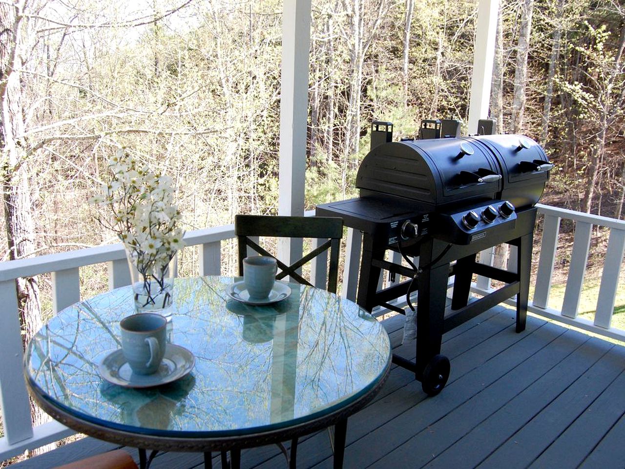Beautiful Secluded Cottage in the Woods near the Red River Gorge in Kentucky