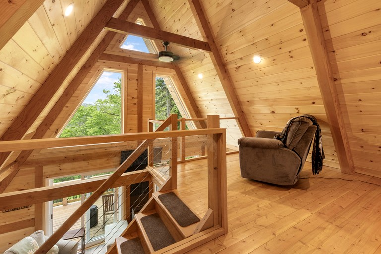 A-Frames (United States of America, Pittsburg, New Hampshire)