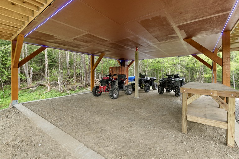 A-Frames (United States of America, Pittsburg, New Hampshire)