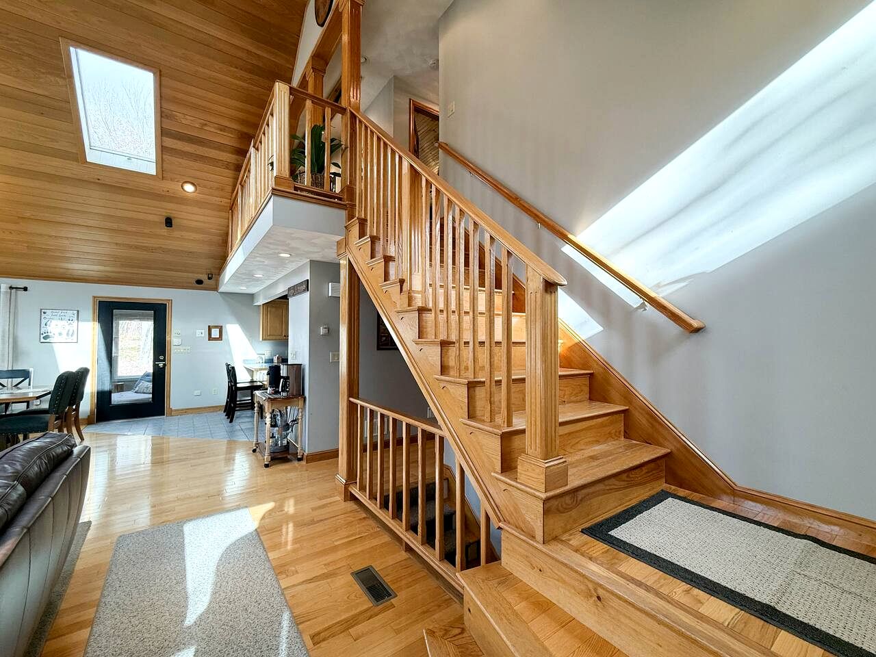 Gorgeous Modern Vacation Rental with Game Room Surrounded by Nature in Madison, New Hampshire