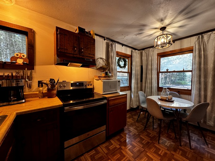 Vacation Rentals (United States of America, Webb, New York)