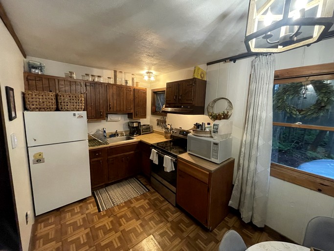 Vacation Rentals (United States of America, Webb, New York)