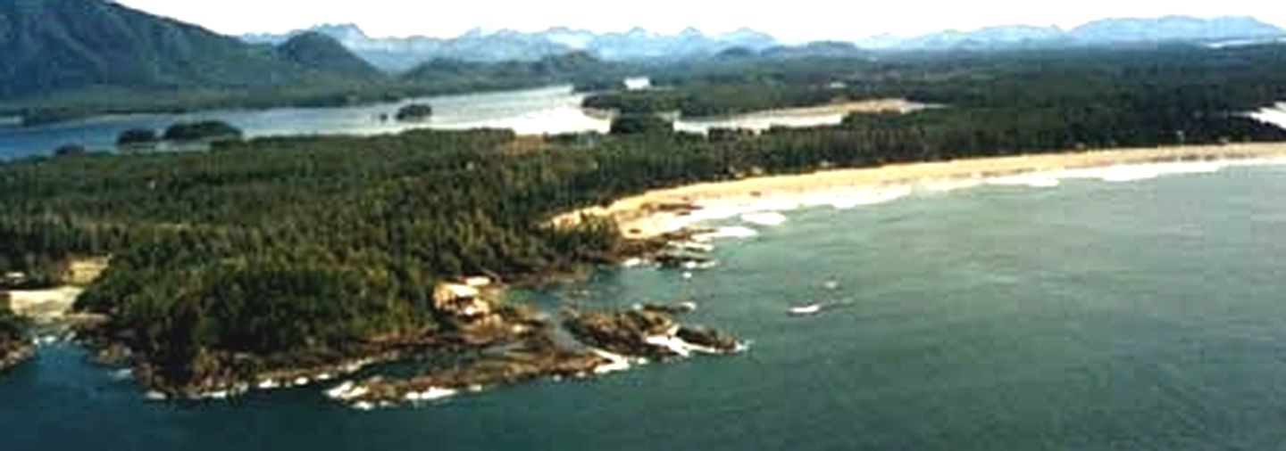 Cozy Getaway near Pacific Rim National Park in Tofino, British Columbia