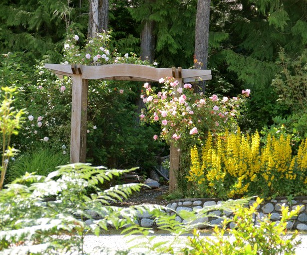 Nature Lodges (Tofino, British Columbia, Canada)