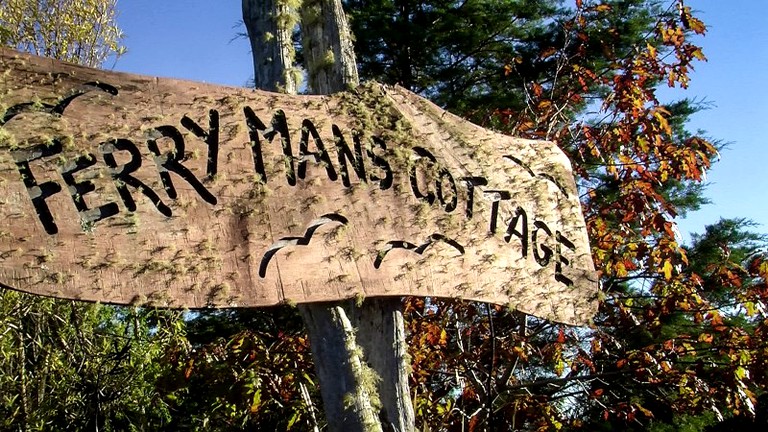 Cottages (Westport, South Island, New Zealand)