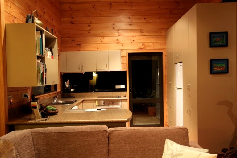 Cottages (Westport, South Island, New Zealand)