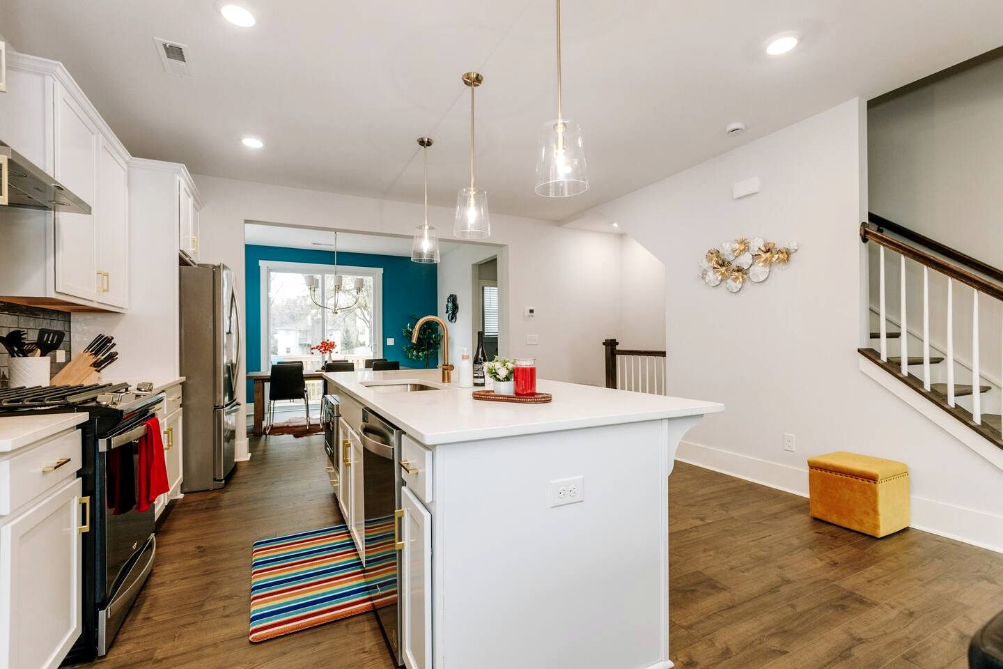Radiant Urban Vacation Rental Sanctuary near Catawba River in North Carolina