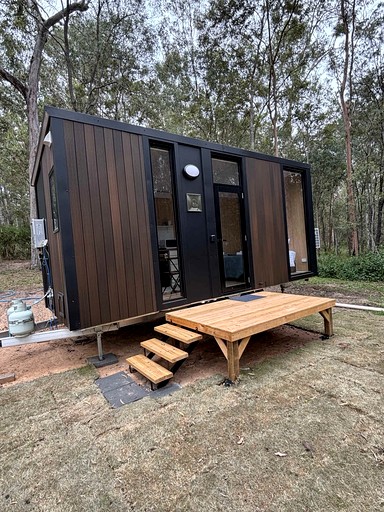 Amazing Tiny House Farm Stay Surrounded by Wildlife for a Peaceful Escape in Nature in Logan Village, Queensland
