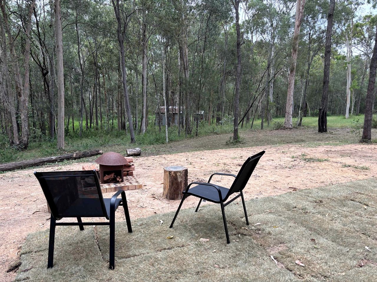 Amazing Tiny House Farm Stay Surrounded by Wildlife for a Peaceful Escape in Nature in Logan Village, Queensland
