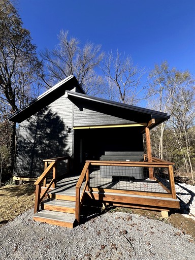 Cabins (United States of America, Carbondale, Illinois)